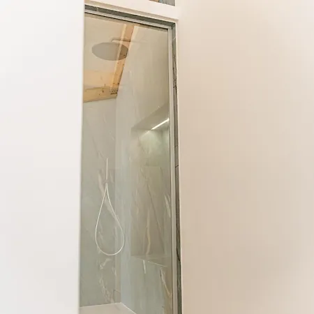 Aida Luxury House - Jacuzzi In Holiday home