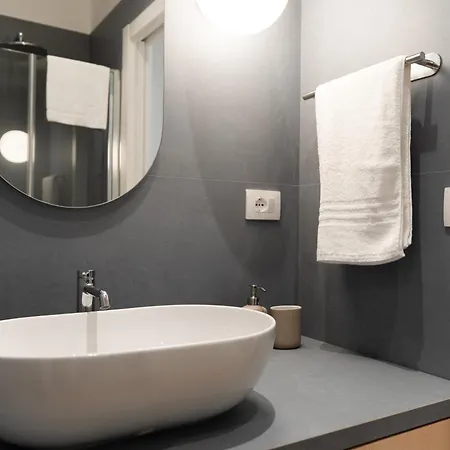 Aida Luxury House - Jacuzzi In * Bríndisi